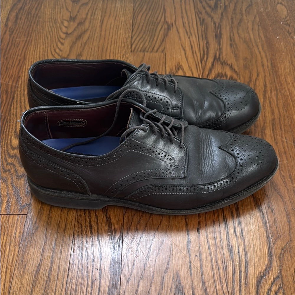Allen Edmonds Black Oxfords with Brogue Detailing